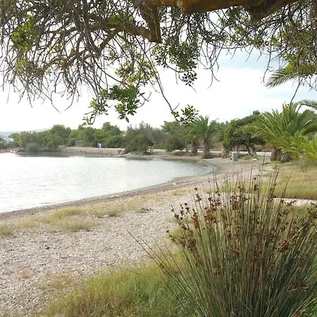 Dom wakacyjny Emeli - Close To Beaches & Downtown *