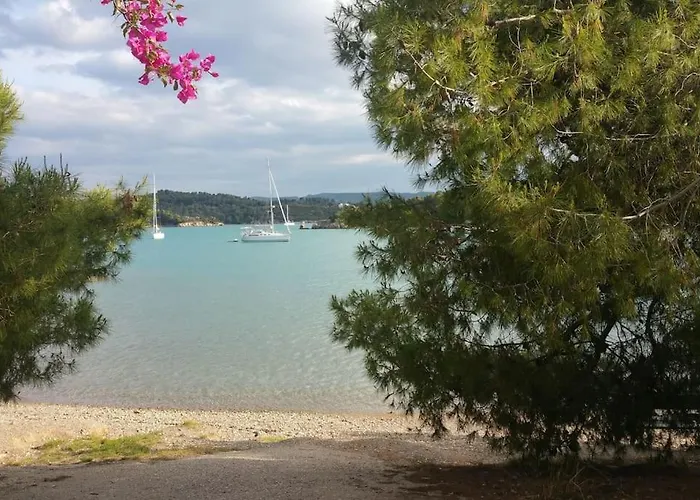 Emeli - Close To Beaches & Downtown * Porto Heli