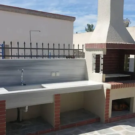 Casa vacanze Emeli - Close To Beaches & Downtown *