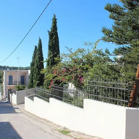 Emeli - Close To Beaches & Downtown Hébergement de vacances *