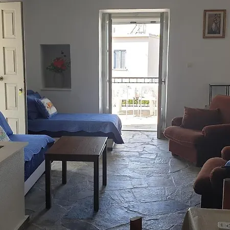 Emeli - Close To Beaches & Downtown Porto Heli