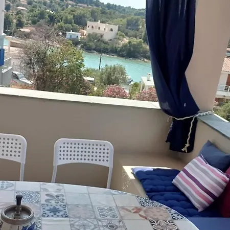 Casa vacanze Emeli - Close To Beaches & Downtown Porto Heli