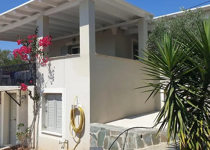 Emeli - Close To Beaches & Downtown *