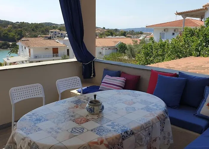 בית נופש Emeli - Close To Beaches & Downtown *